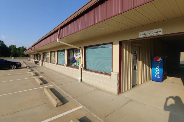Centerstone Carterville – East Plaza Drive