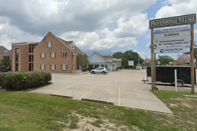 AppleGate Recovery Slidell