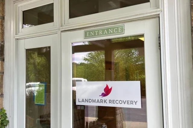 Landmark Recovery of Knoxsville