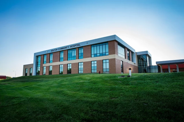 Mirror - Holton Outpatient Services