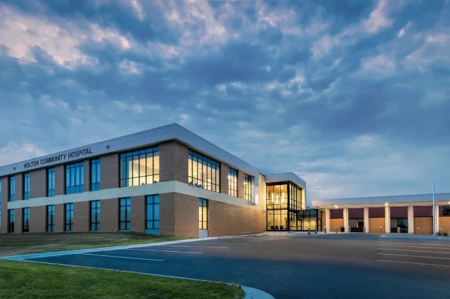 Mirror - Holton Outpatient Services