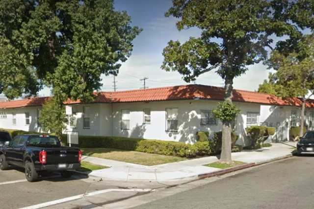 Tarzana Treatment Centers - Magnolia Avenue