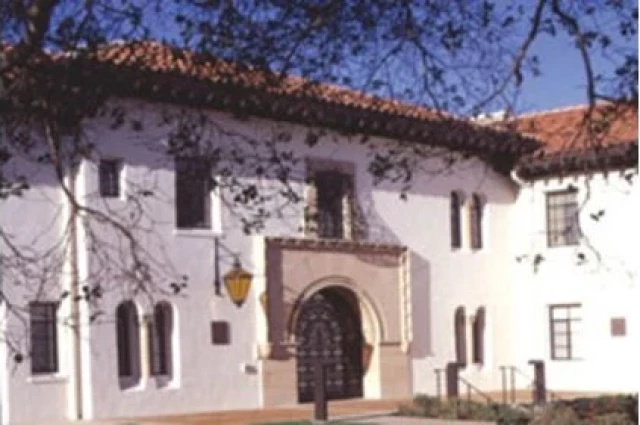 Community Hospital of the Monterey Pennisula