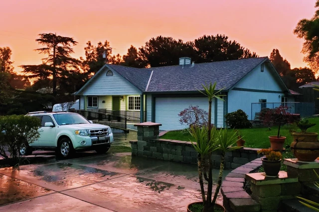 Genesis House