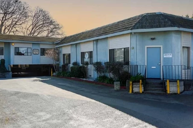 Second Chance - Hayward Recovery Center