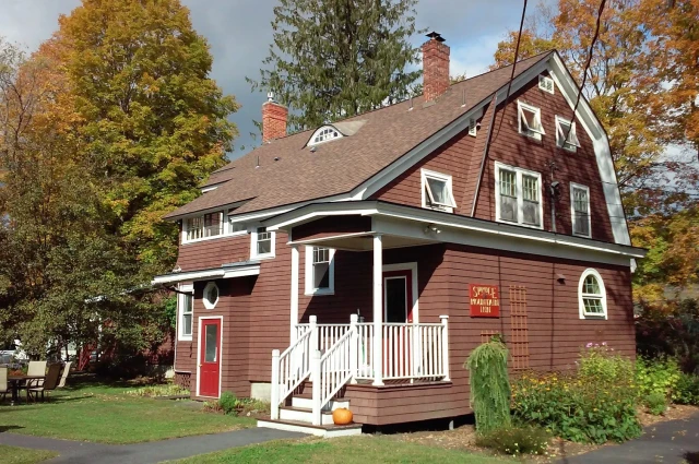Spruce Mountain Inn
