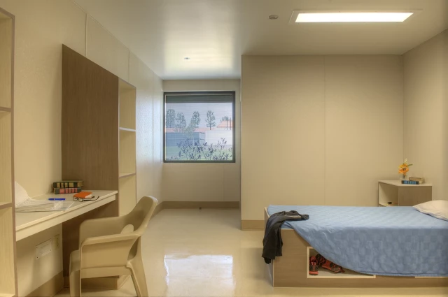Aurora Charter Oak Behavioral Health Care