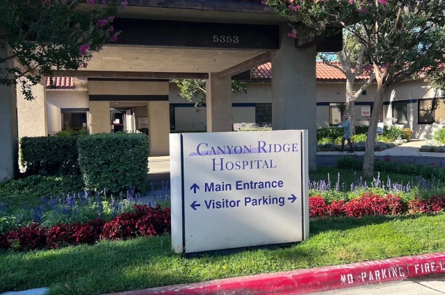 Canyon Ridge Hospital