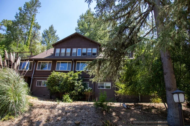 Azure Acres Treatment Center