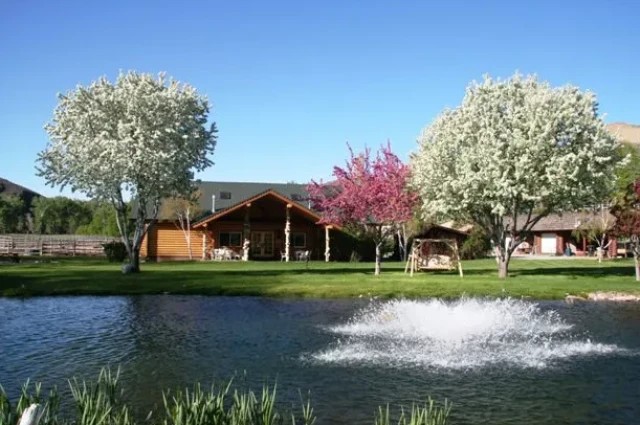 Rainbow's End Recovery Center