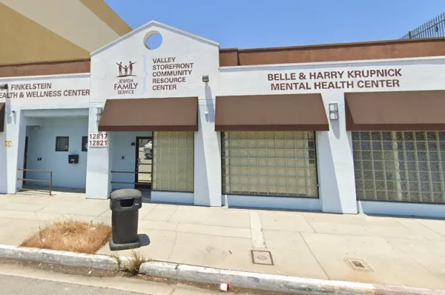 Jewish Family Service - Valley Storefront Senior Center