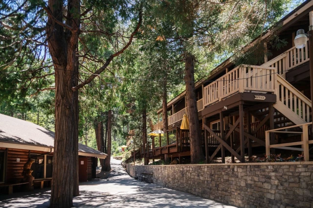 Serenity Lodge