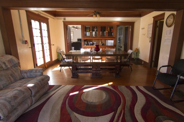 His House - Merito House