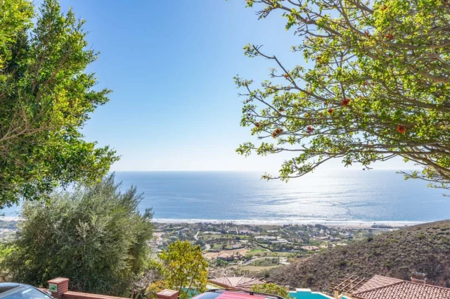Access Malibu (Cliffside Malibu)