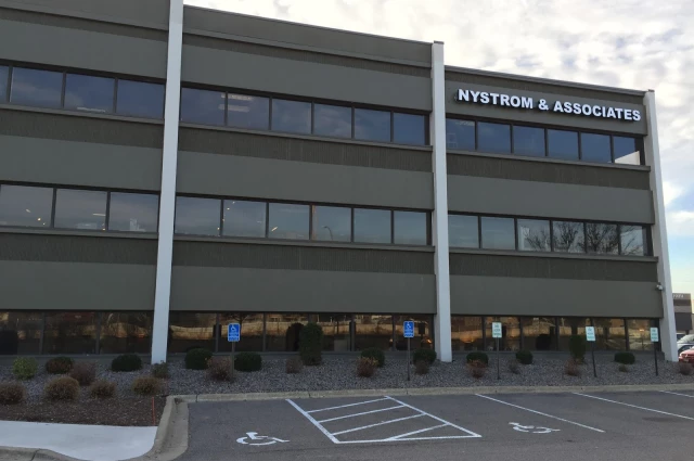 Nystrom and Associates - Bloomington Clinic