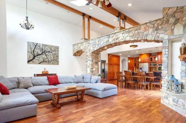Gratitude Lodge