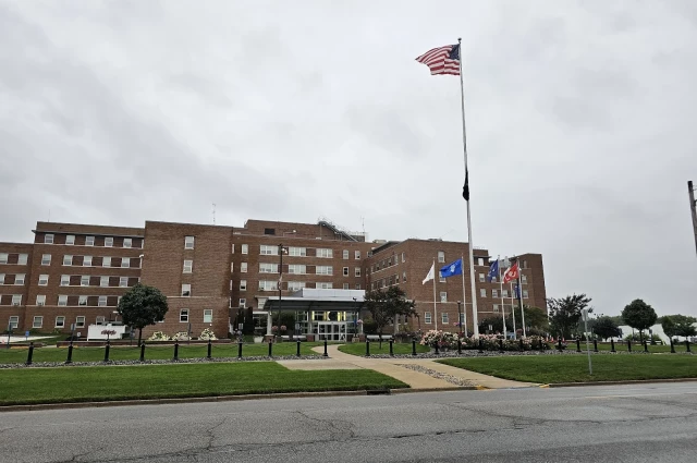 Aleda E. Lutz VAMC - HCC Annex