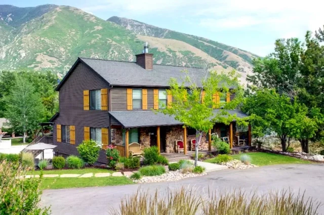 Deer Hollow Outpatient Services