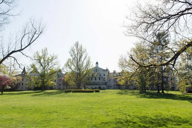 Institute for Living - Hartford Hospital