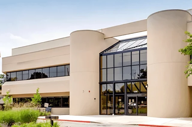 Linden Oaks Hospital