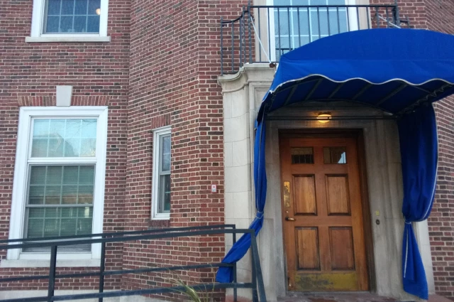 Park Avenue Center - Women's