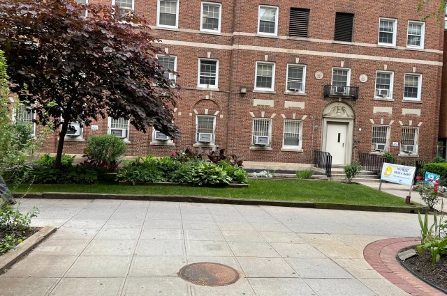 St. Barnabas Hospital