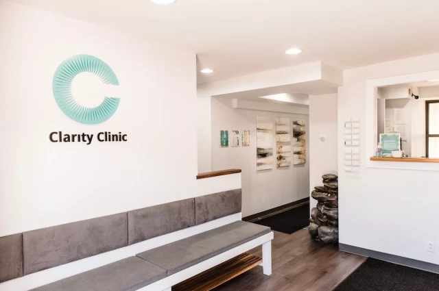 Clarity Clinic Lakeview Broadway