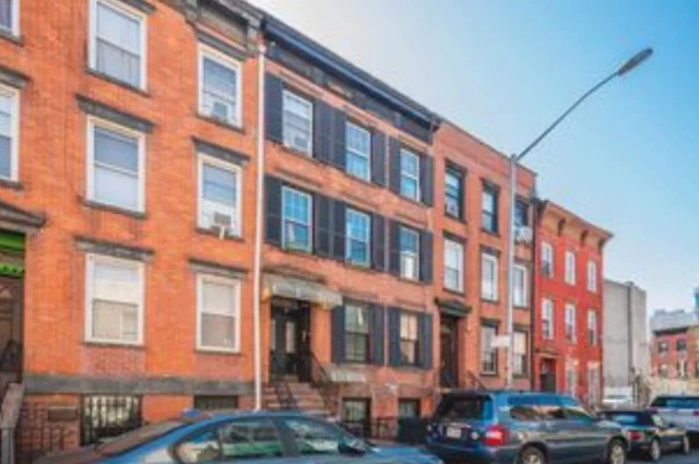Williamsburg House