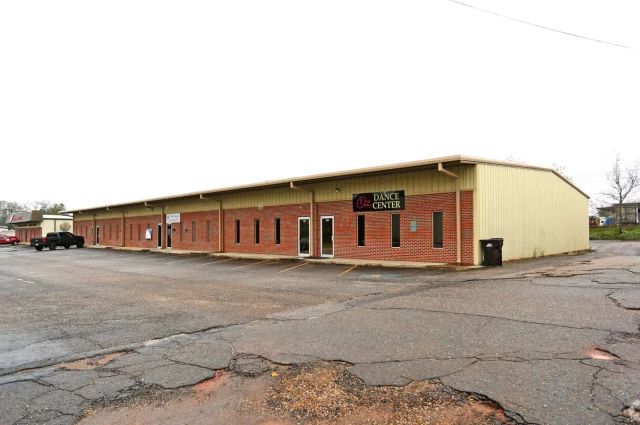 People Engaged in Recovery-Dothan