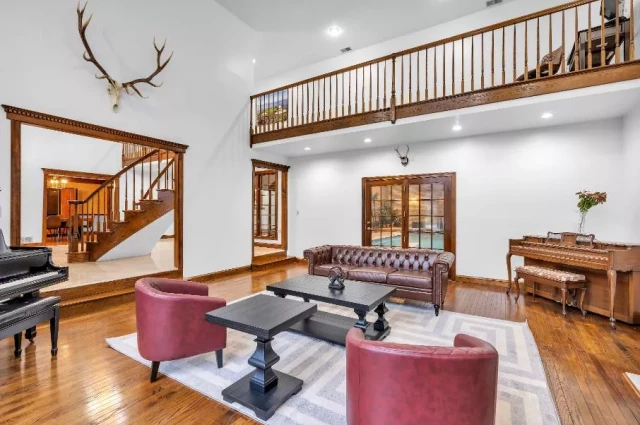 The Farley Center - Williamsburg (Residential)