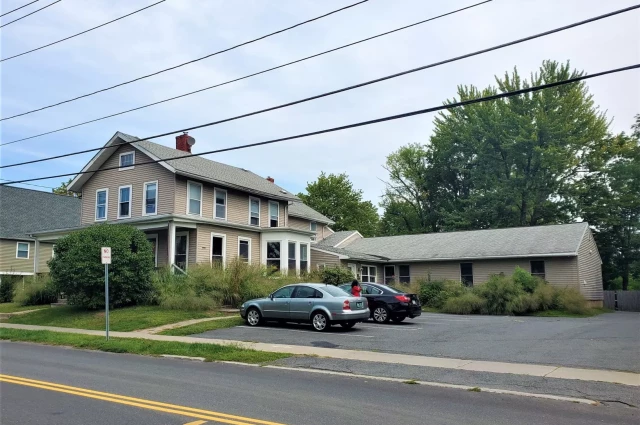 Greenfield Men's Sober House