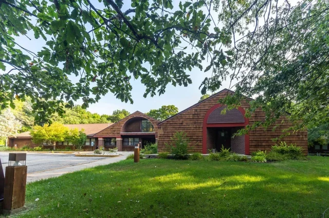 Trillium Place Residential Center at The Knolls