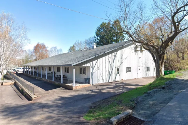 Retreat at White Birch Women's Halfway House