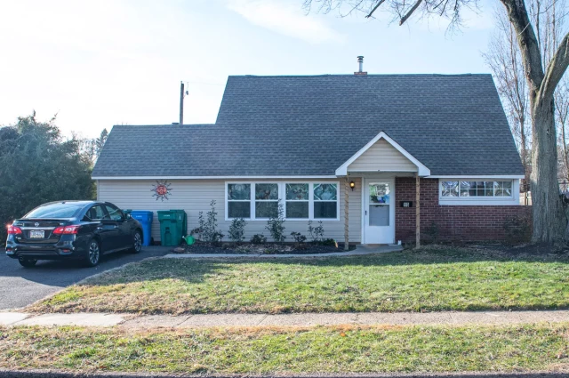 Acceptance House Sober Living