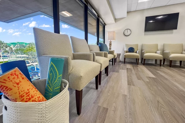 Lightfully Thousand Oaks Outpatient Lightfully Thousand Oaks Outpatient