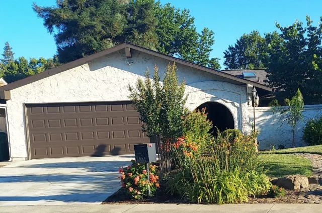 Peace House Sober Living - Waterford House