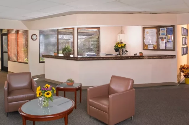 Aurora Charter Oak Hospital - Outpatient Aurora Charter Oak Hospital - Outpatient