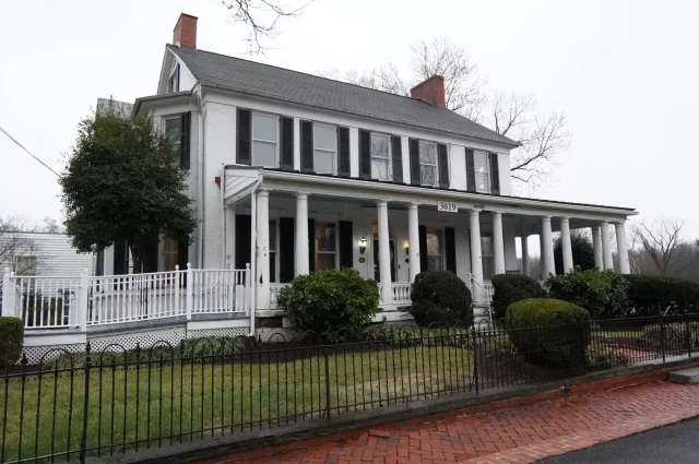Orenda Mens Residential