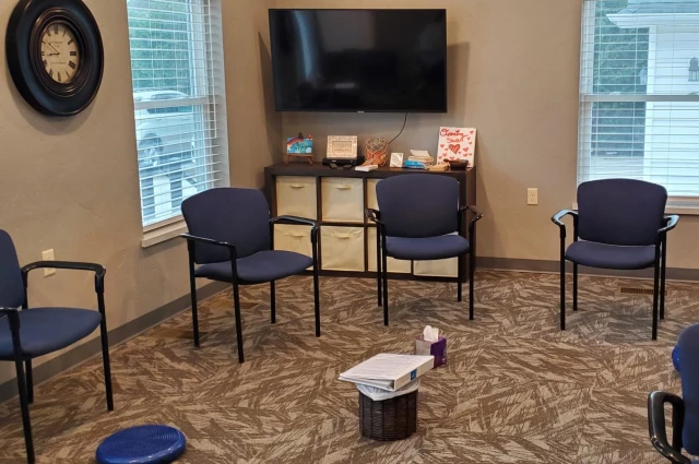 Beacon House - Friends of Women in Recovery
