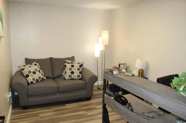 Clean and Sober Recovery Center - Better Tomorrow Treatment Center