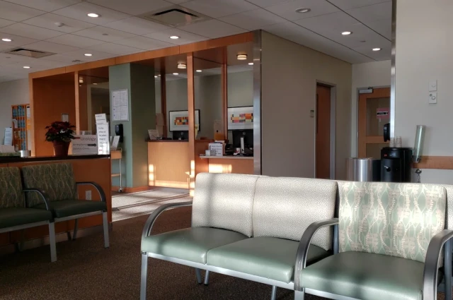 Boston Medical Center (BMC) - Catalyst - Albany Street