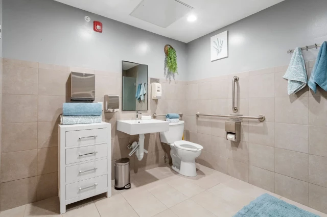 Damon House - Damon House inpatient Facility
