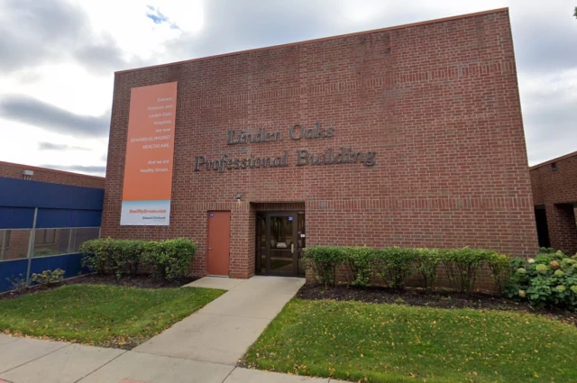 Linden Oaks Hospital 852 South West Street