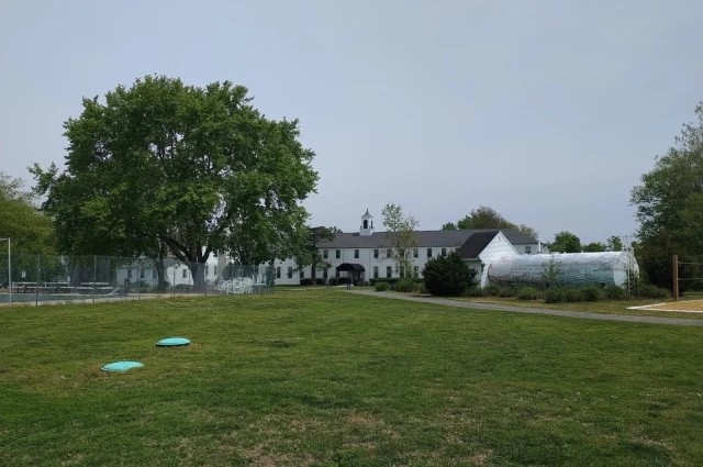 Helping Up Mission Helping Up Mission