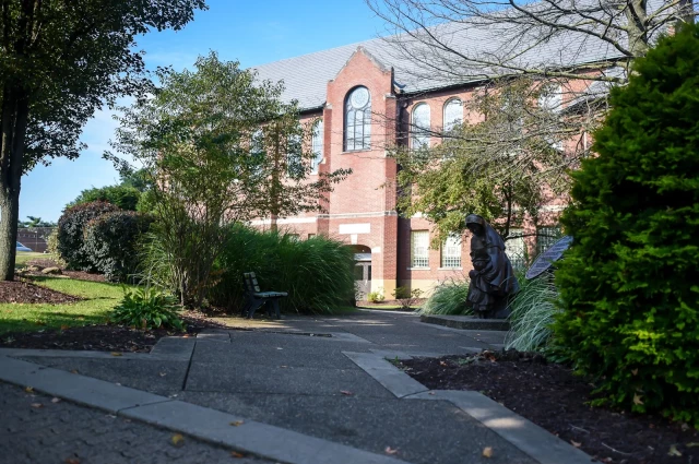 Holy Family Institute
