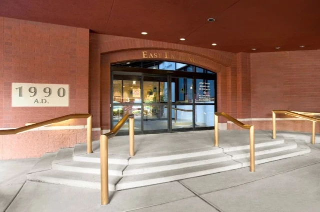 Holy Redeemer Hospital