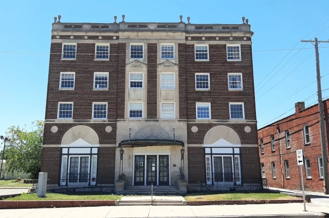 Human Resource Center of Edgar and Clark Counties - Life Center