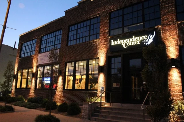 Independence Center - Laclede Center