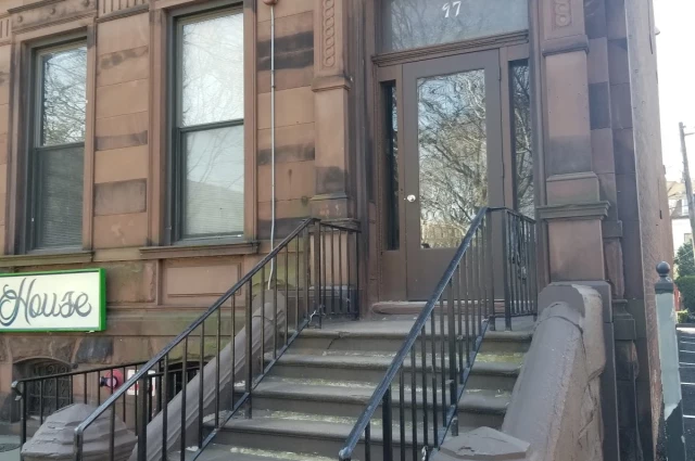Integrity House 99 Lincoln Park