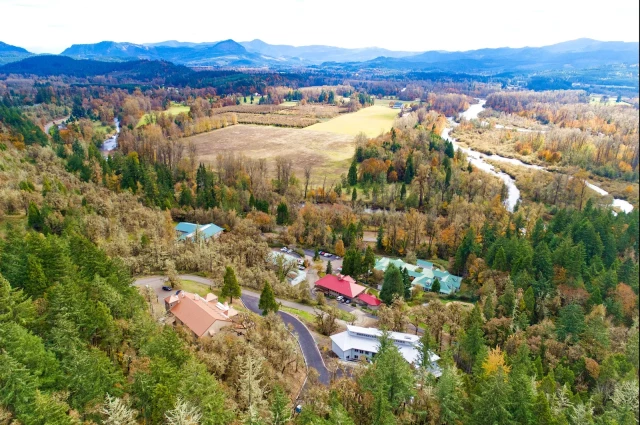 Jasper Mountain